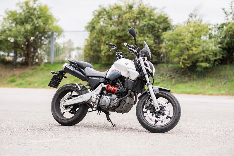 Yamaha MT03